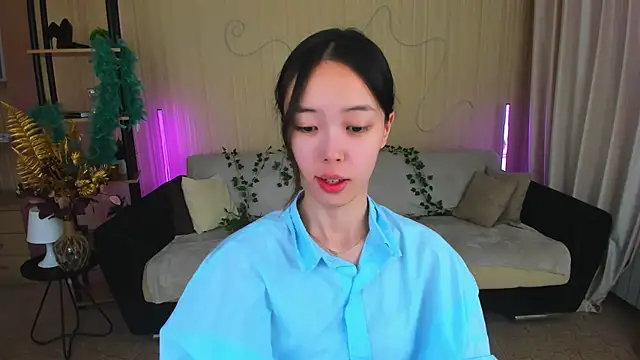 SoulHarmoonyy online show from November 22, 2025, 4:11 am