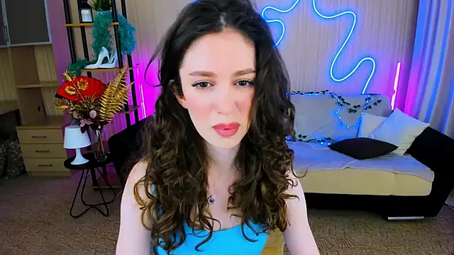 ChristinaConteeree online show from September 16, 2025, 4:19 pm