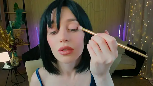 ChristinaConteeree online show from January 15, 2026, 4:43 pm