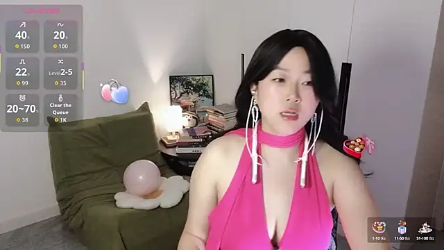 Emmaq996 online show from September 11, 2025, 5:40 am