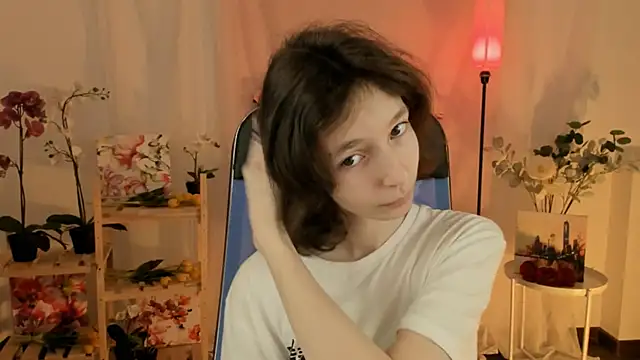 EmmanuellBrown online show from November 23, 2025, 4:22 am