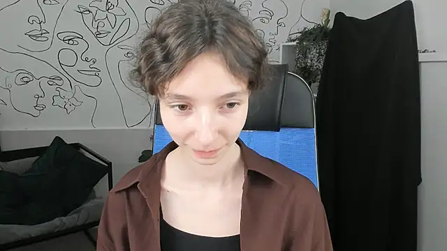 EmmanuellBrown online show from September 9, 2025, 12:14 pm