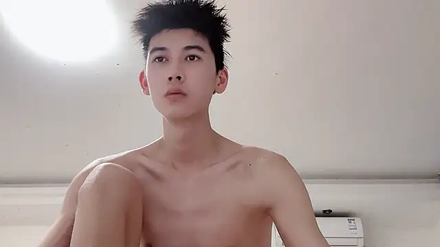 xiaojie2563 online show from September 14, 2025, 1:55 pm