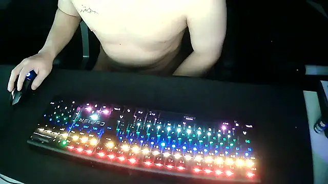 solooboy18 online show from December 21, 2025, 7:26 pm