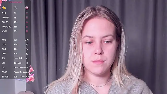 Snapshot of AngelAnty chatting on October 9, 2025, 3:12 pm AngelAnty online show from October 9, 2025, 3:12 pm