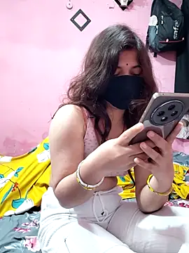 hiddennisha online show from April 2, 2026, 3:02 am