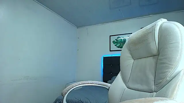 Janne  online show from February 13, 2026, 3:06 am