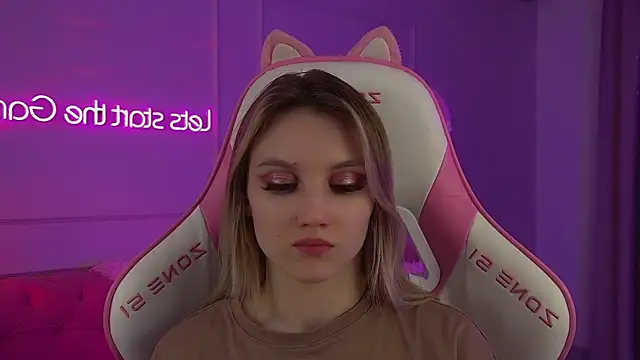 StacyEvances online show from March 2, 2026, 5:08 am