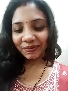 Snapshot of Madem-18 chatting on September 16, 2025, 11:44 am Madem-18 online show from September 16, 2025, 11:44 am