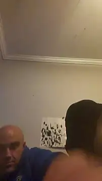 Snapshot of Bulbasaurisme chatting on November 8, 2025, 6:39 am Bulbasaurisme online show from November 8, 2025, 6:39 am