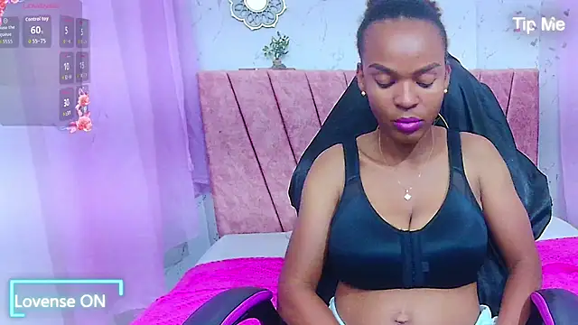 mia  thomson  online show from April 10, 2026, 2:40 am