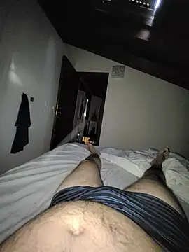 Snapshot of giova17cm chatting on May 27, 2026, 7:38 am giova17cm online show from May 27, 2026, 7:38 am