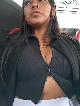 LunaHot 777 online show from October 23, 2025, 7:34 pm