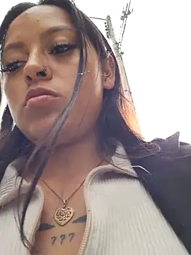 LunaHot 777 online show from November 6, 2025, 8:24 pm