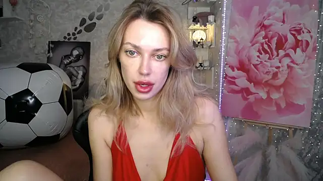 Snapshot of NickyAdamidi chatting on July 14, 2026, 4:24 pm NickyAdamidi online show from July 14, 2026, 4:24 pm