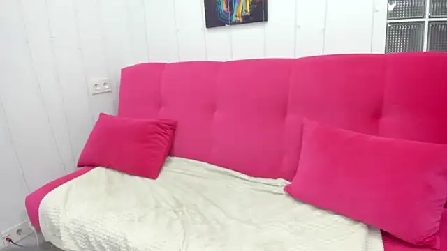 Sunny Sammy online show from November 18, 2025, 8:17 am