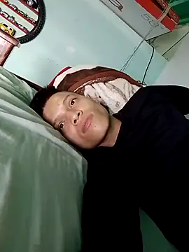 elinnki online show from September 14, 2025, 2:17 pm