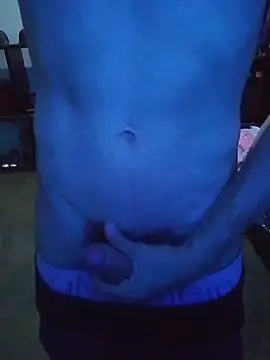 elinnki online show from December 16, 2025, 6:34 pm