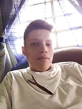 elinnki online show from September 22, 2025, 5:52 pm