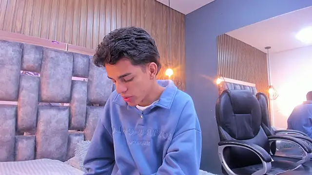 owen  johnson online show from April 9, 2026, 11:38 am