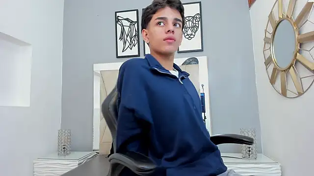 owen  johnson online show from September 14, 2025, 11:54 am