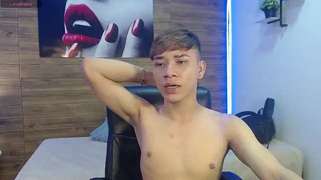 nathanclay online show from February 17, 2026, 3:37 am