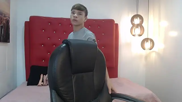 nathanclay online show from November 22, 2025, 3:49 am