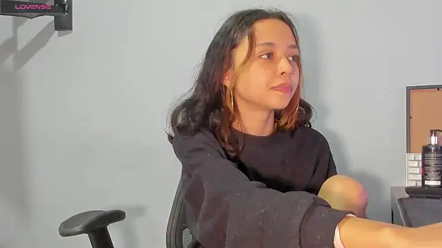 Snapshot of brisazanes chatting on July 5, 2026, 6:15 pm brisazanes online show from July 5, 2026, 6:15 pm