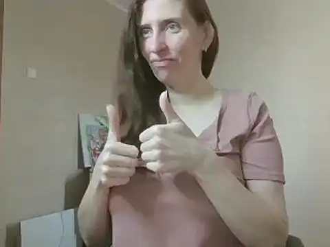 CandiCole online show from September 27, 2025, 4:29 am