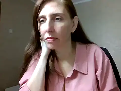 CandiCole online show from September 30, 2025, 6:52 am