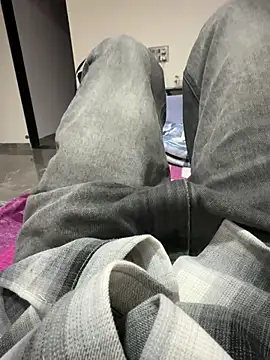 Snapshot of Marathiboyraj chatting on October 19, 2025, 12:19 pm Marathiboyraj online show from October 19, 2025, 12:19 pm