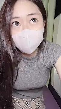 Ninii-b online show from September 22, 2025, 1:50 pm