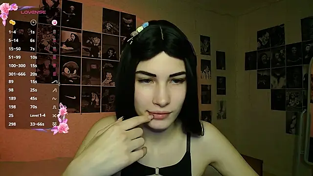 mskissa online show from October 29, 2025, 1:04 am