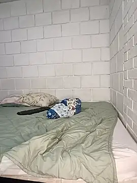 dulcehot 1 online show from September 25, 2025, 1:50 pm