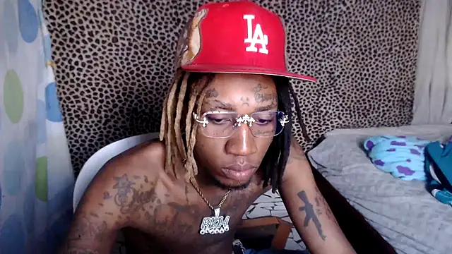 Snapshot of mike_ross11 chatting on July 15, 2026, 11:01 pm mike ross11 online show from July 15, 2026, 11:01 pm