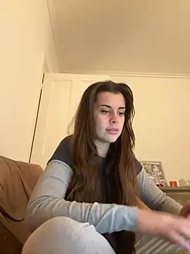 AlitaNova online show from November 18, 2025, 4:32 pm