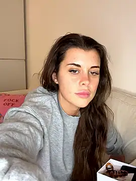 AlitaNova online show from November 24, 2025, 8:31 pm