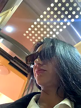 Snapshot of Ninabigtitied chatting on October 12, 2025, 8:16 am Ninabigtitied online show from October 12, 2025, 8:16 am