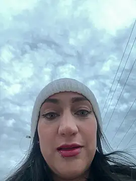 Snapshot of Ninabigtitied chatting on October 23, 2025, 5:22 pm Ninabigtitied online show from October 23, 2025, 5:22 pm