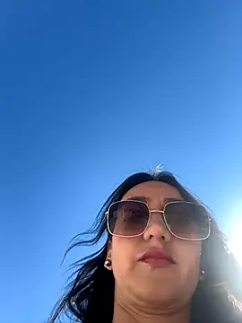 Snapshot of Ninabigtitied chatting on October 1, 2025, 9:58 am Ninabigtitied online show from October 1, 2025, 9:58 am