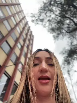 Ninabigtitied online show from March 10, 2026, 7:07 pm