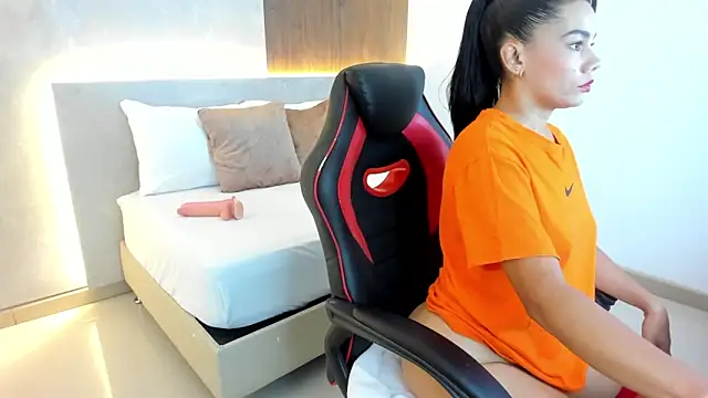 Snapshot of dana_daree chatting on September 16, 2025, 7:04 pm dana daree online show from September 16, 2025, 7:04 pm