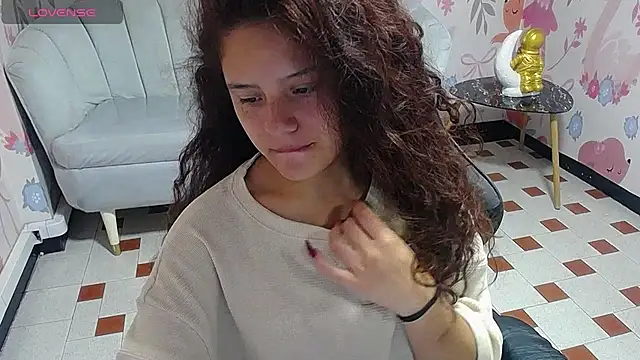 Velvet Moon V online show from March 4, 2026, 1:08 pm