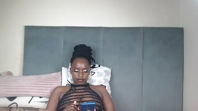 Jah-Queen online show from April 4, 2026, 5:41 pm