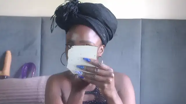 Snapshot of Jah-Queen chatting on November 14, 2025, 11:14 am Jah-Queen online show from November 14, 2025, 11:14 am