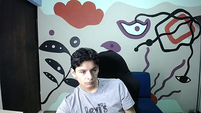 Snapshot of Luca_vega chatting on October 21, 2025, 12:26 pm Luca vega online show from October 21, 2025, 12:26 pm