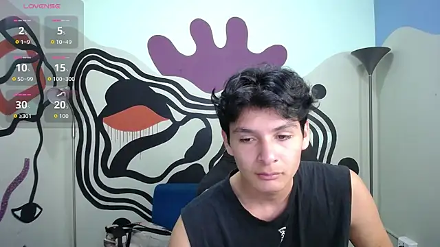 Snapshot of Luca_vega chatting on November 17, 2025, 2:43 pm Luca vega online show from November 17, 2025, 2:43 pm