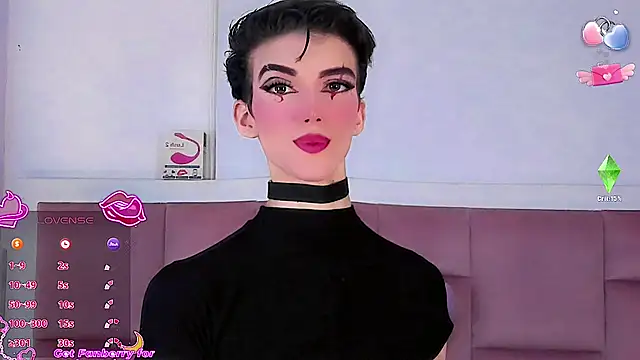 Baby FenixTS online show from November 19, 2025, 7:08 am