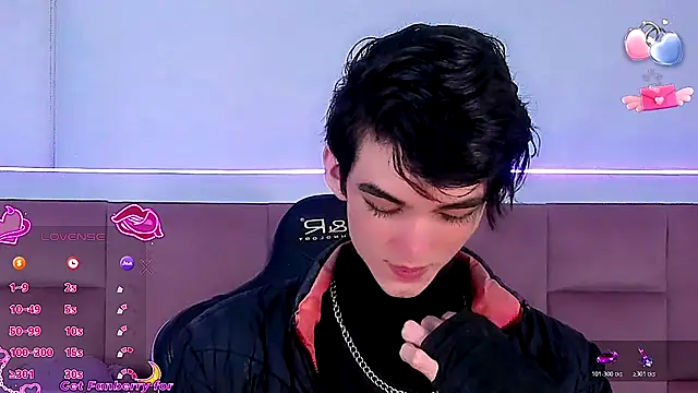 Baby FenixTS online show from December 15, 2025, 7:03 am