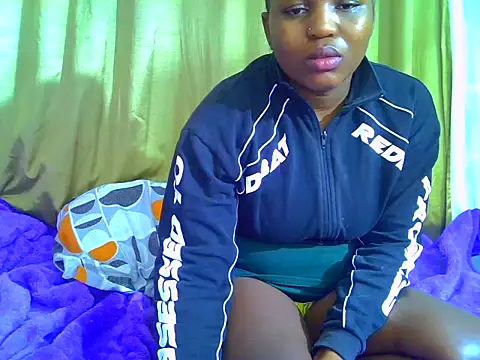 Snapshot of SweetHoney21_ chatting on June 8, 2026, 4:51 pm SweetHoney21 online show from June 8, 2026, 4:51 pm